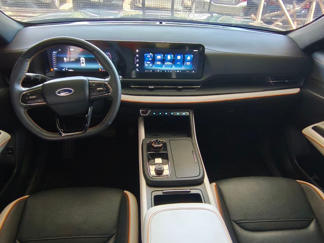 Car gallery image