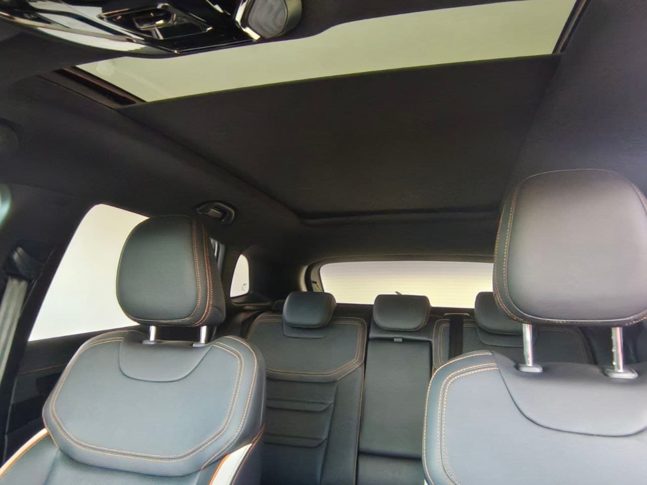 Car gallery image