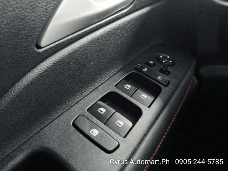 Car gallery image