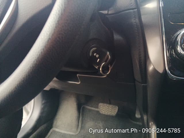 Car gallery image