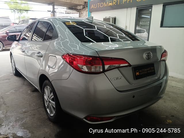 Car gallery image