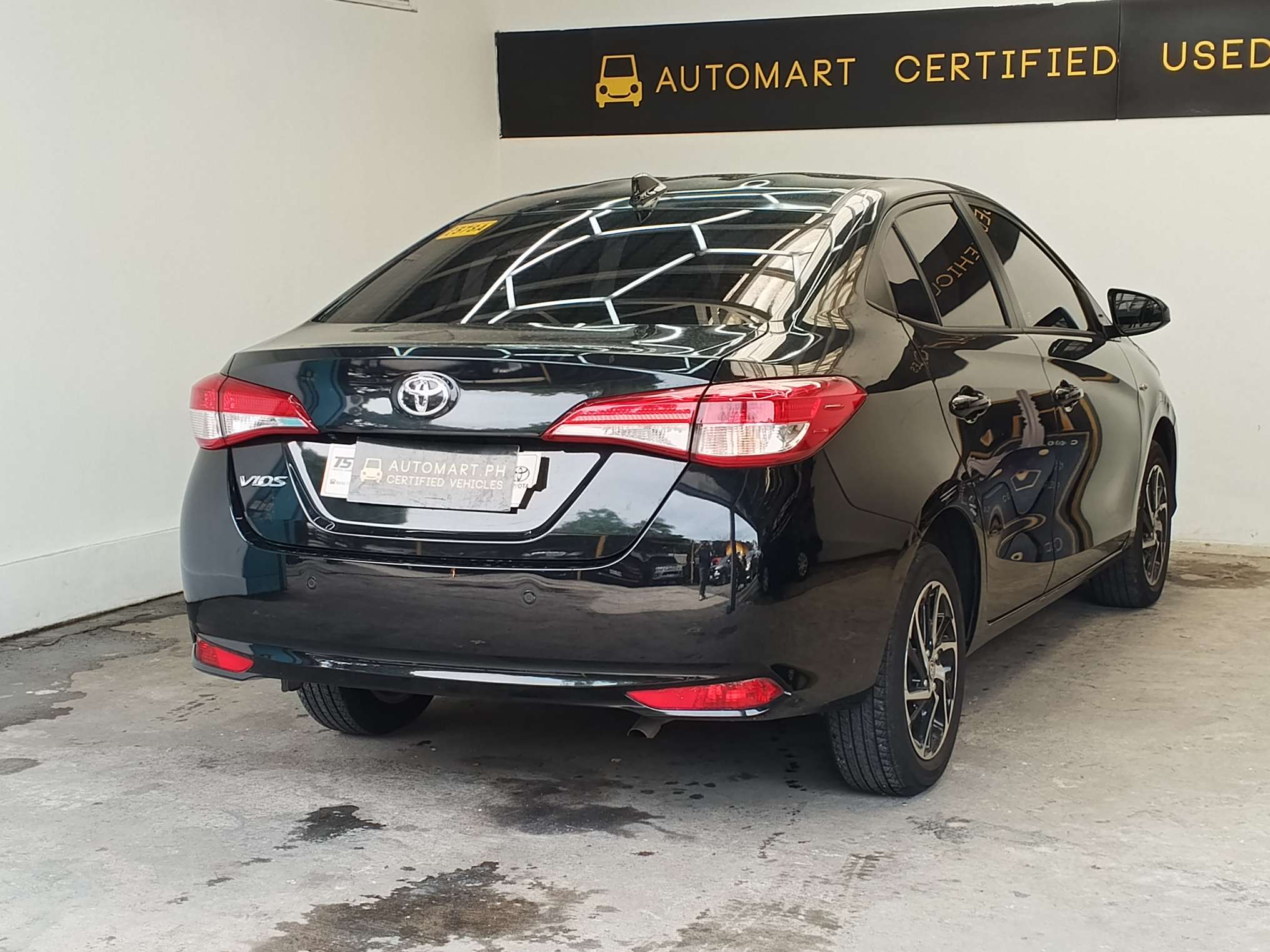 Car gallery image