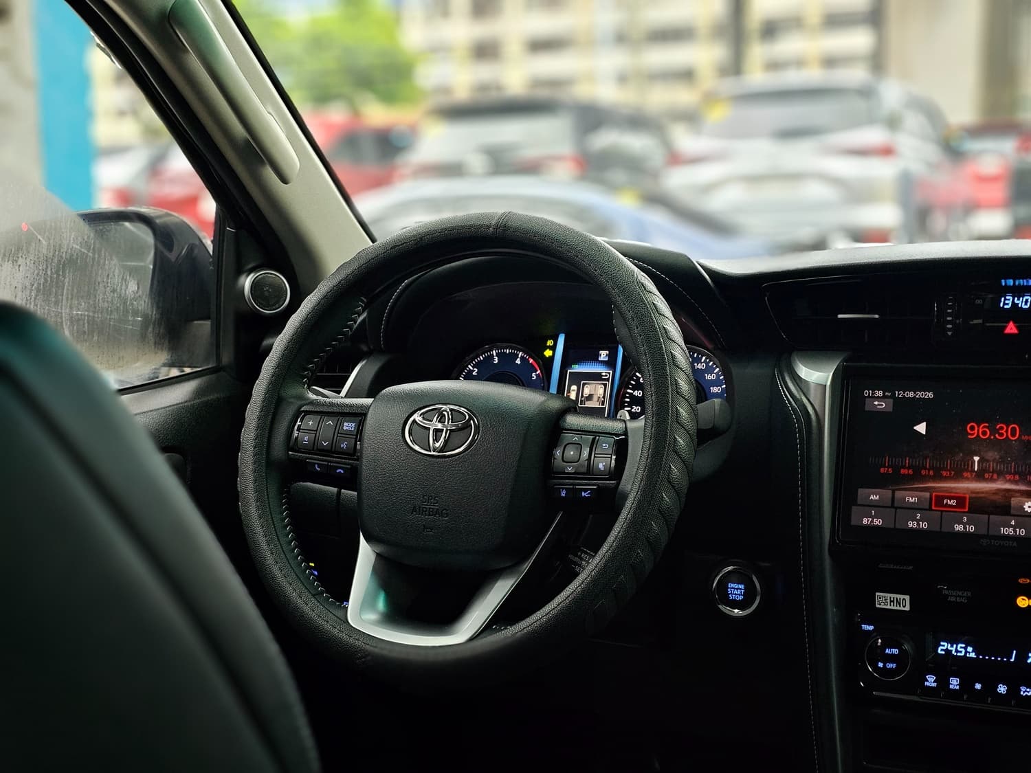Car gallery image