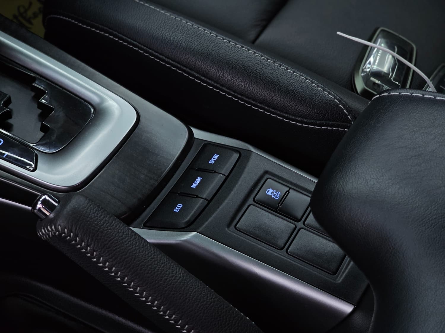 Car gallery image