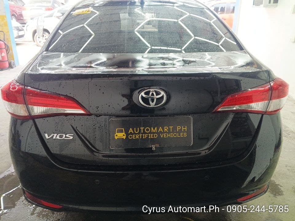 Car gallery image