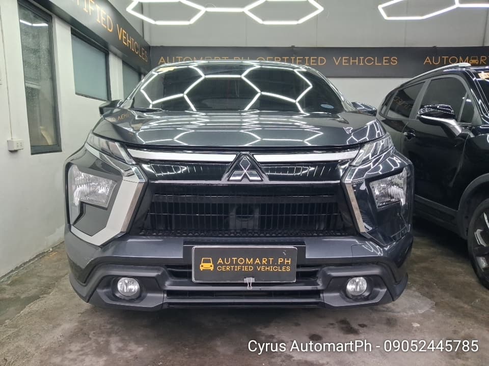 Car gallery image