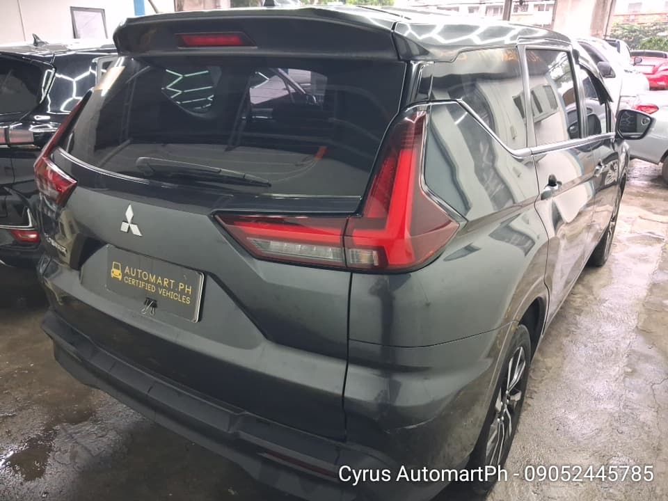 Car gallery image
