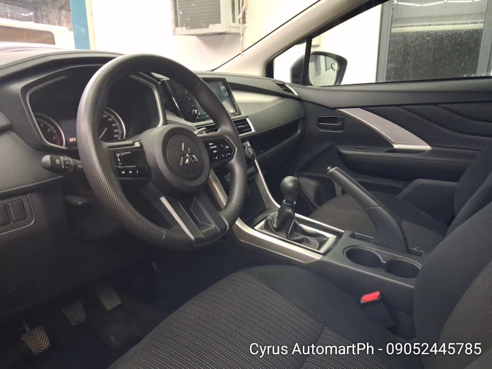 Car gallery image