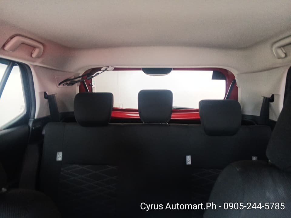 Car gallery image