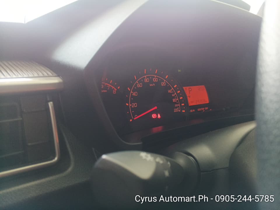 Car gallery image
