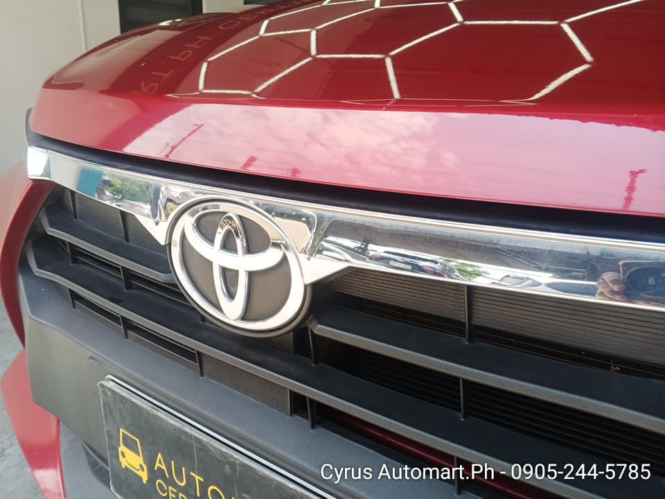 Car gallery image