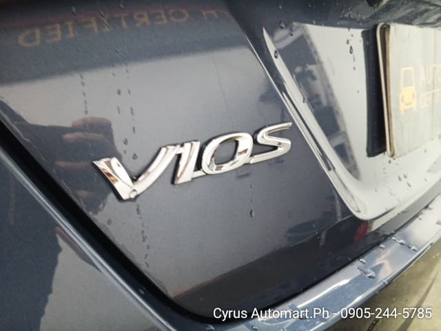 Car gallery image