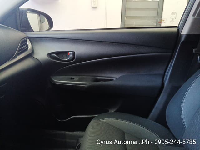 Car gallery image