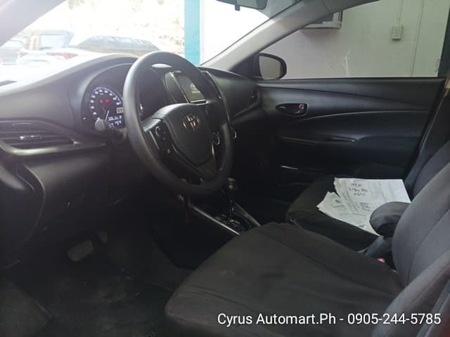 Car gallery image