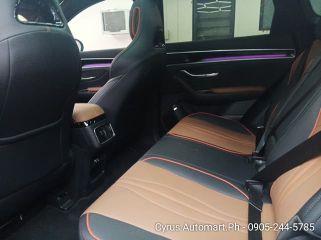 Car gallery image