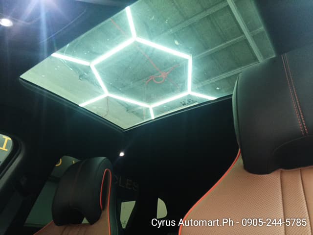 Car gallery image