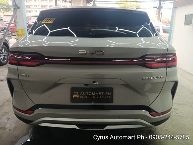 Car gallery image