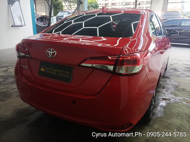 Car gallery image