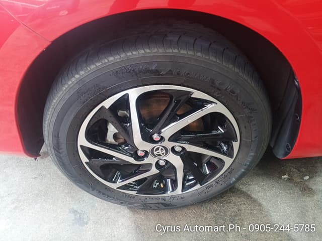 Car gallery image