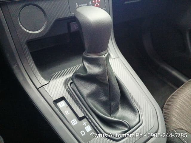 Car gallery image