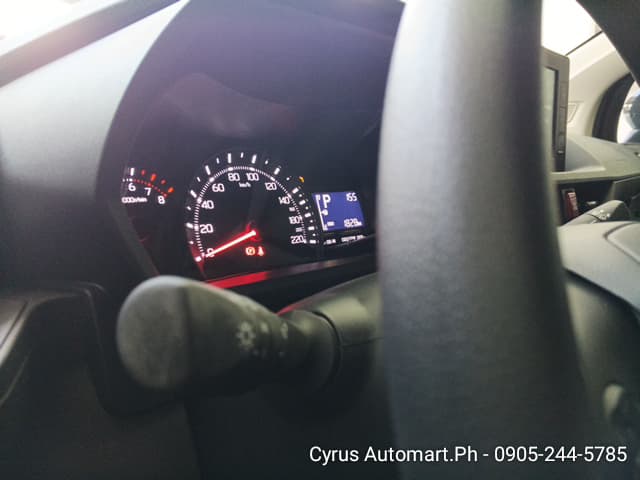 Car gallery image