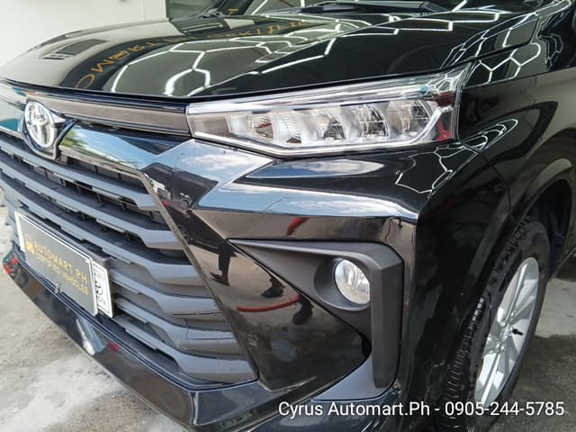 Car gallery image