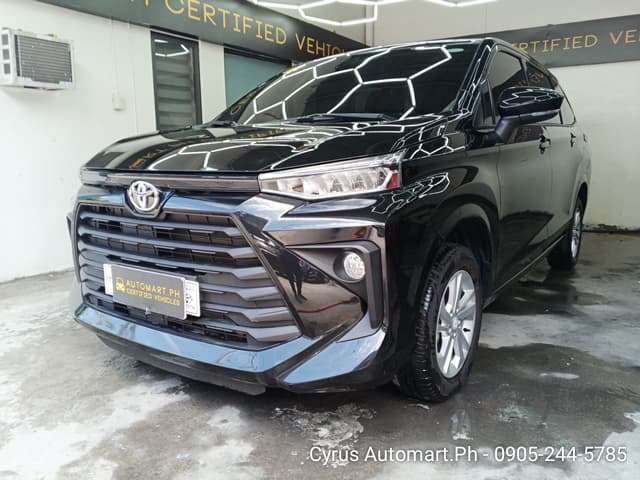 Car gallery image