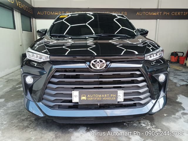 Car gallery image