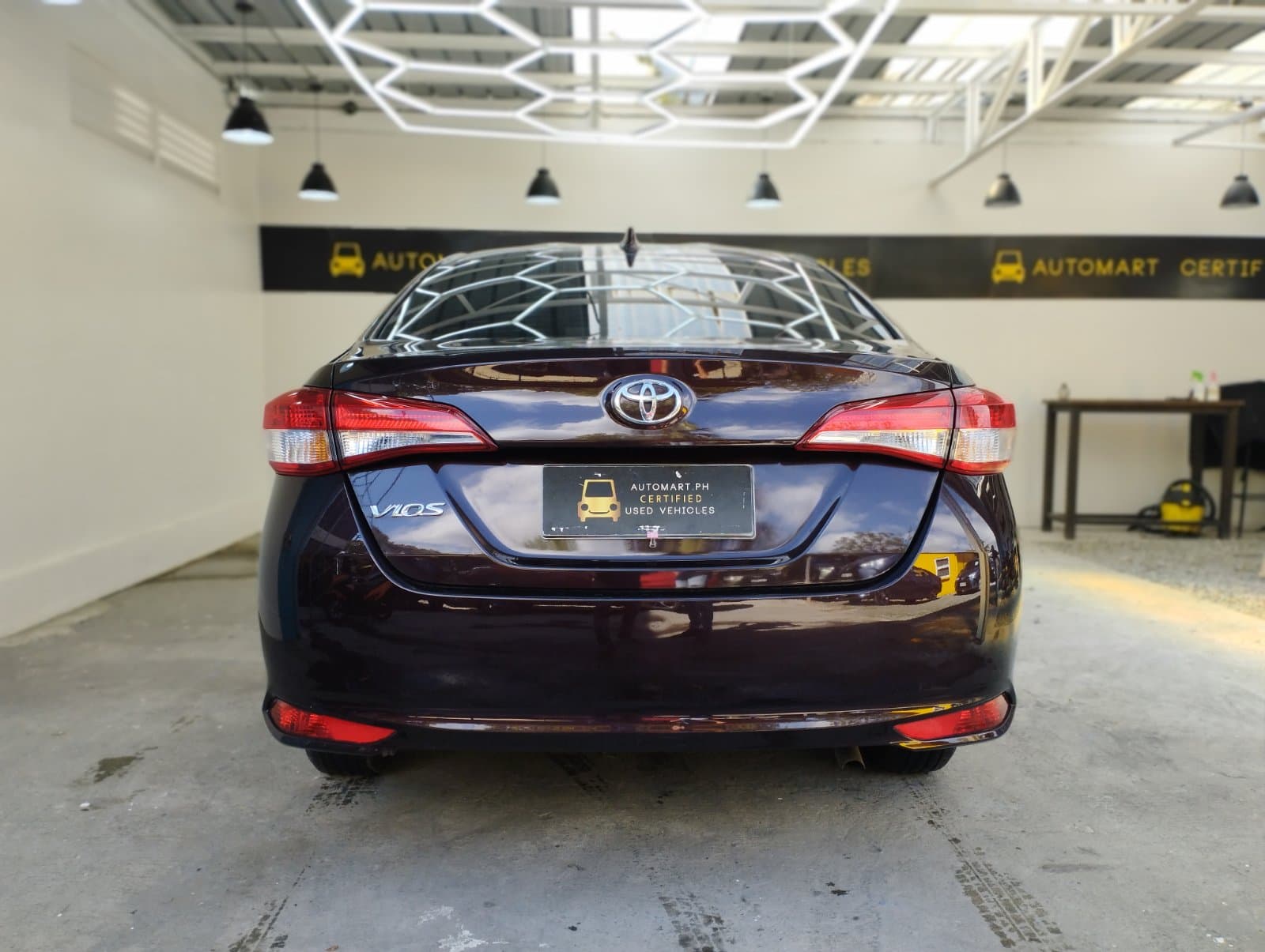 Car gallery image