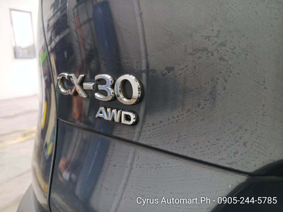 Car gallery image