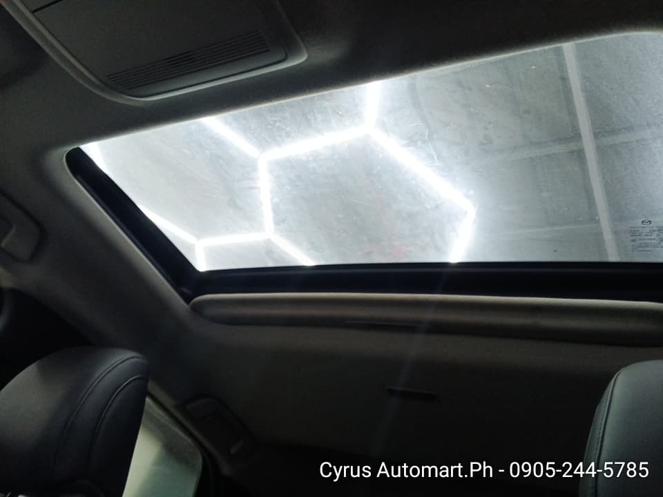 Car gallery image