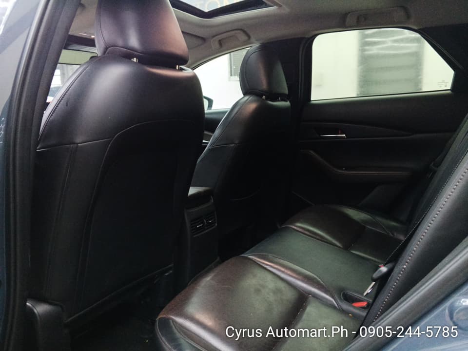 Car gallery image