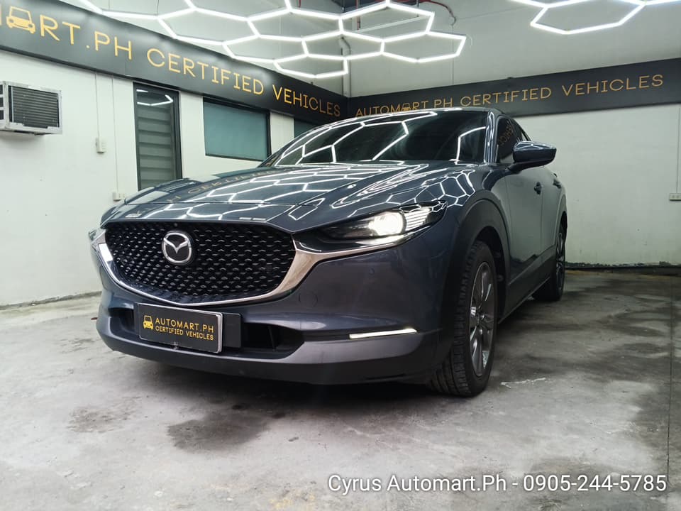 Car gallery image