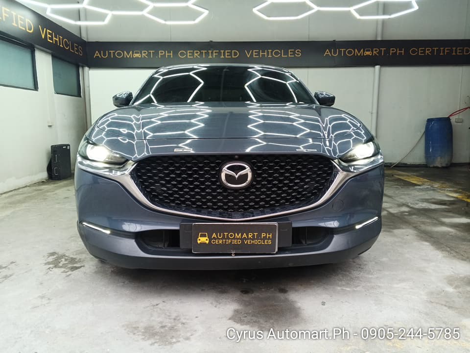 Car gallery image
