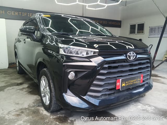 Car gallery image