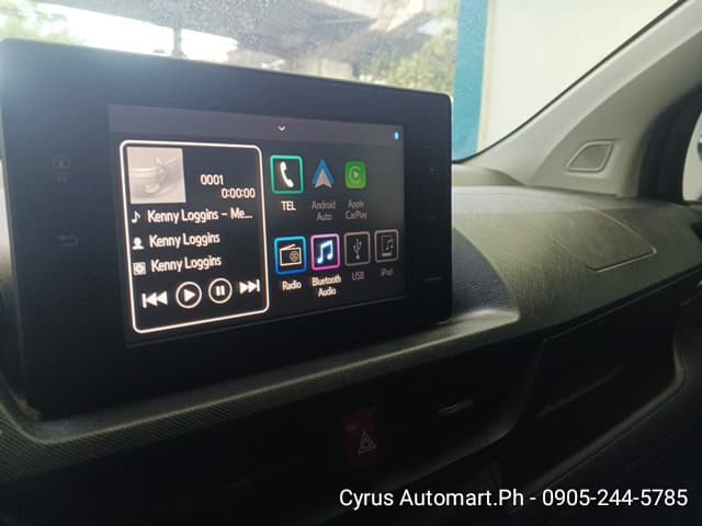 Car gallery image