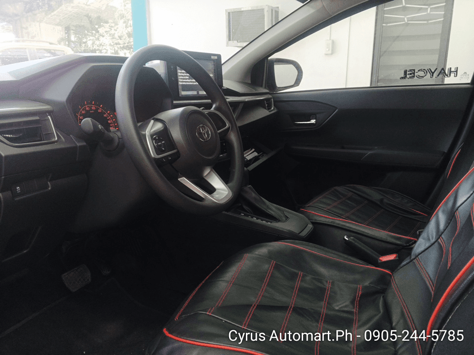Car gallery image