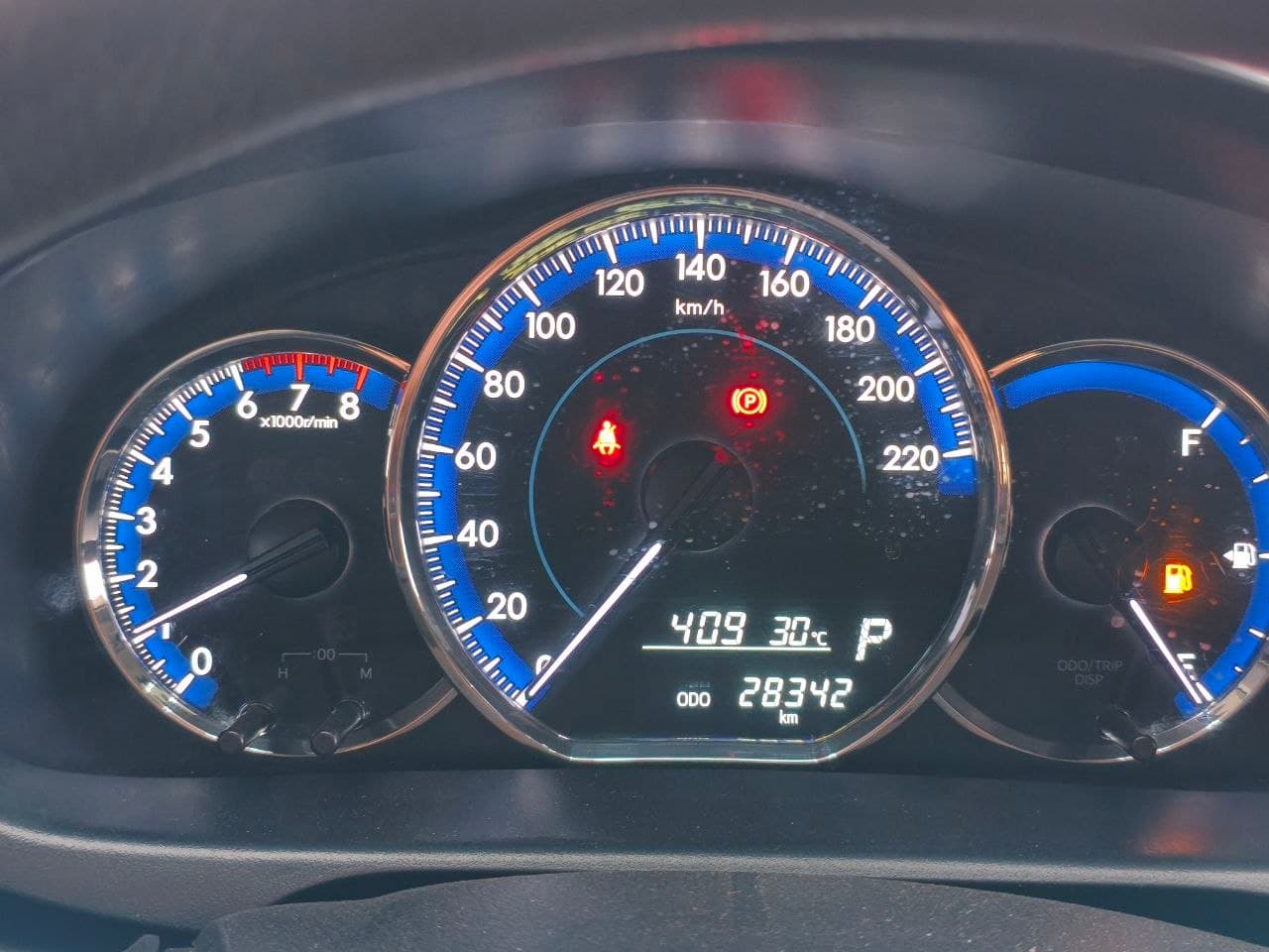 Car gallery image