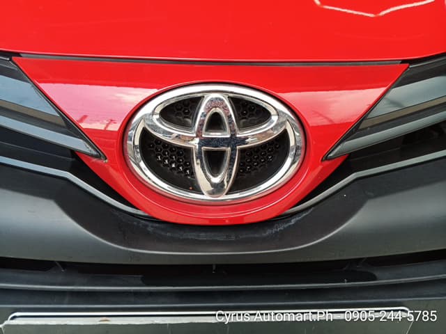 Car gallery image