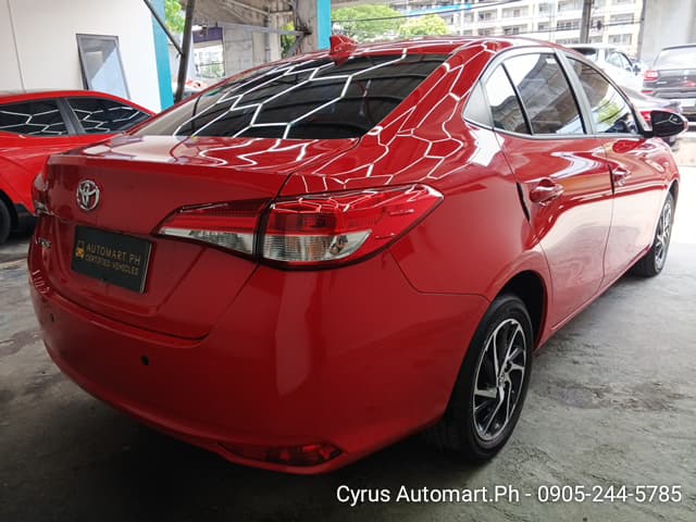 Car gallery image