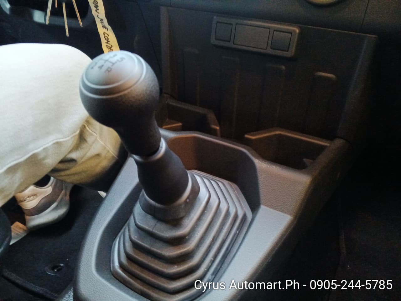 Car gallery image