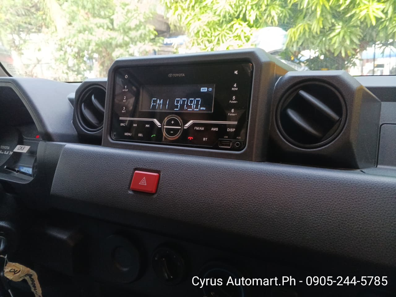 Car gallery image