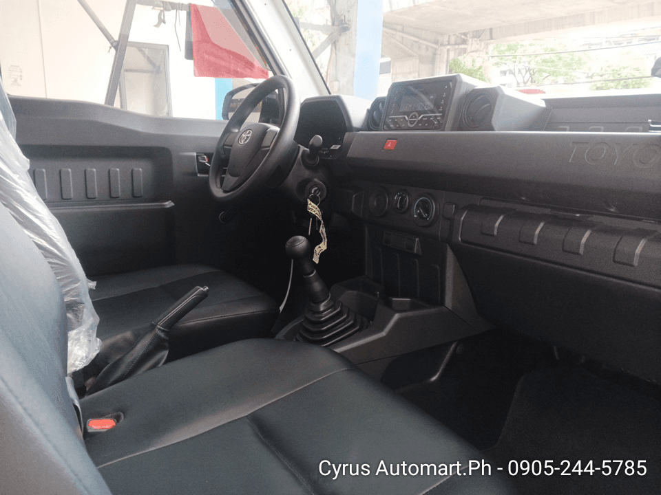 Car gallery image