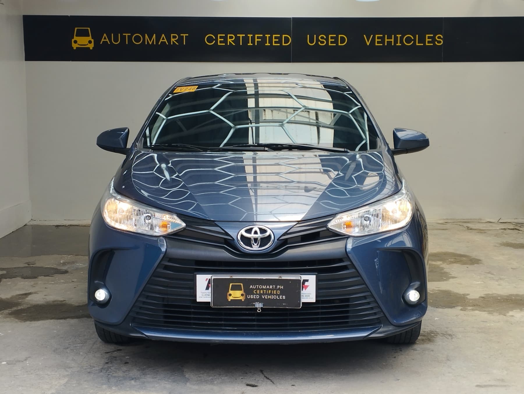 Car gallery image