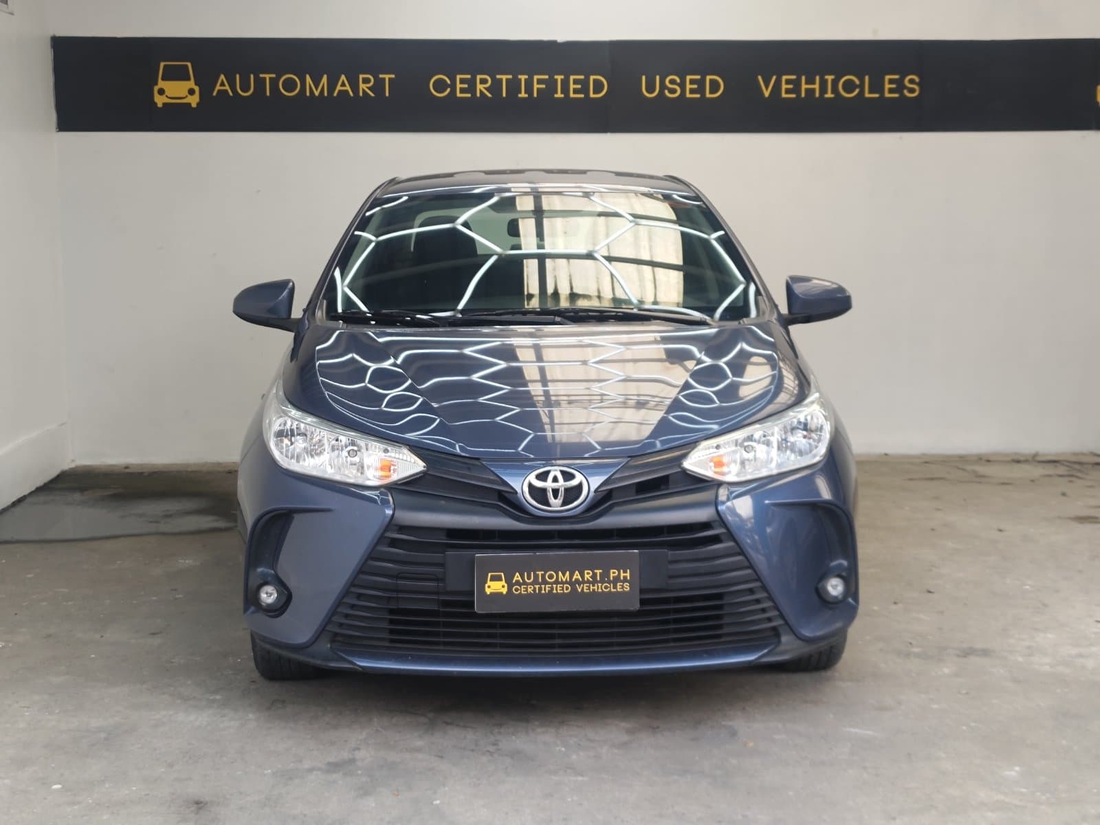 Car gallery image