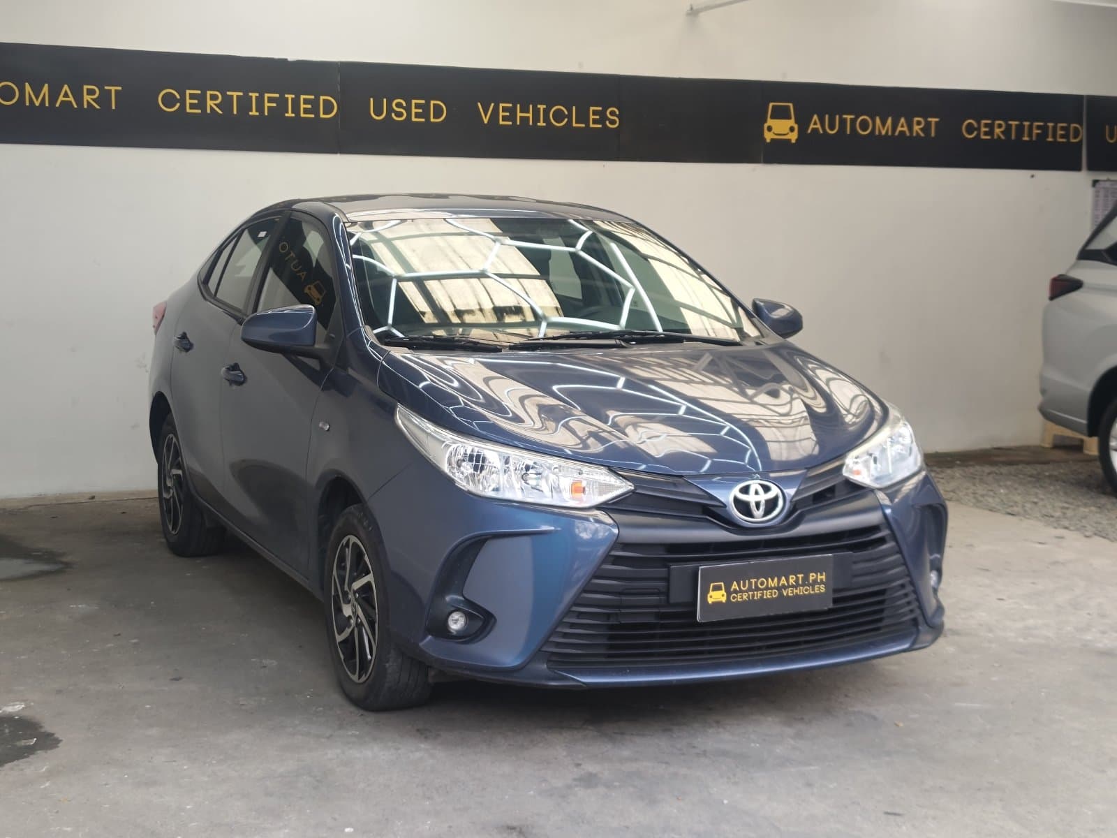 Car gallery image