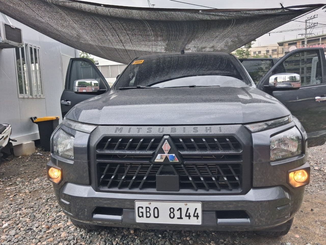 Car gallery image