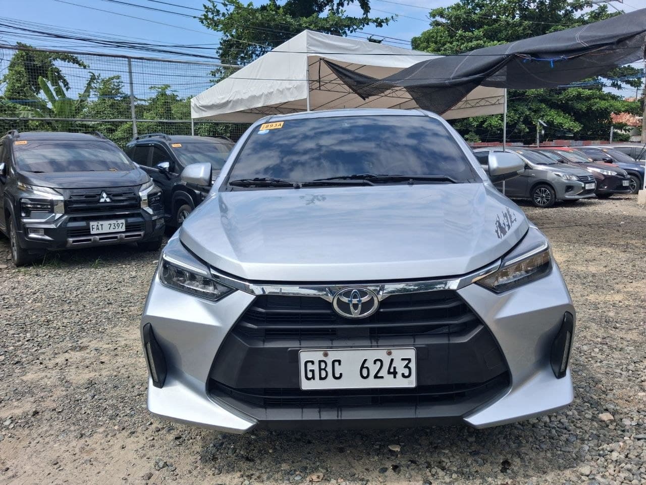 Car gallery image