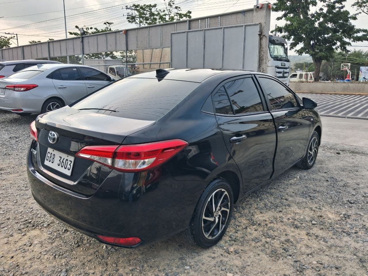 Car gallery image