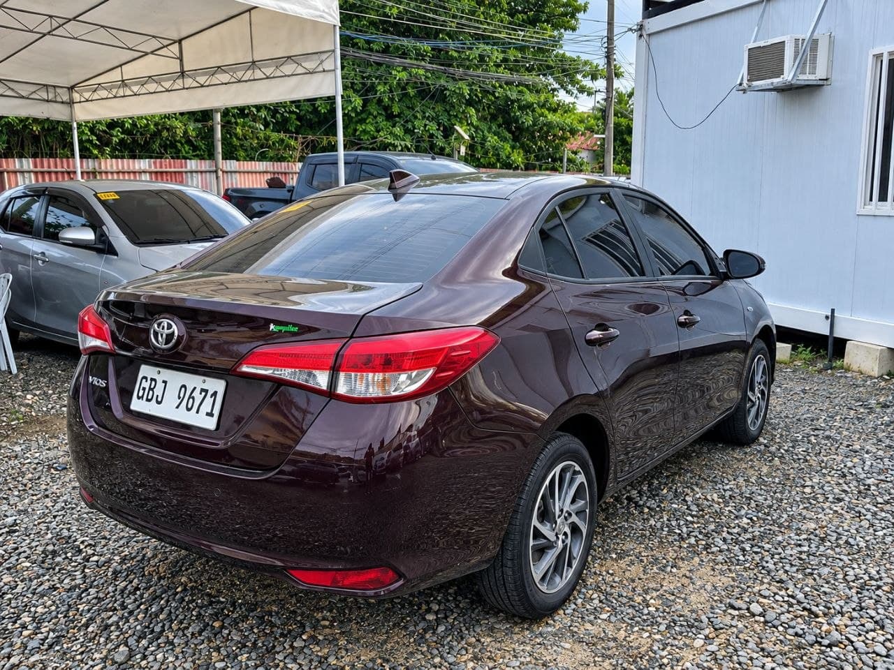 Car gallery image